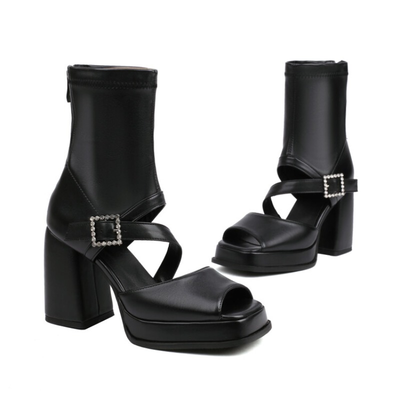Design Women Gladialtor Sandal - Street Fashion Plus Size 评论和价格