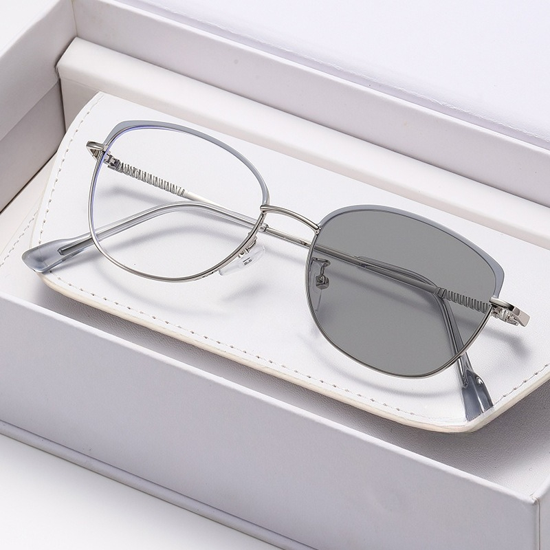 New Ultra-lightweight Metal Fr - Street Fashion Definition 评论和价格
